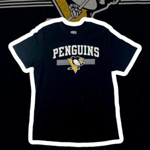 Pittsburgh Penguins Tee - Large